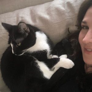 Meet your Posher, Emma